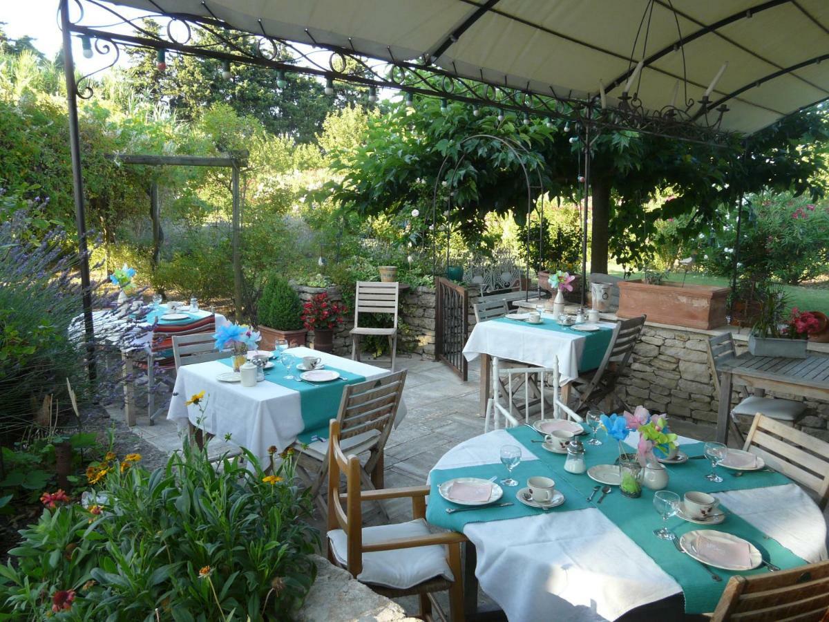La Capucine Bed and Breakfast Lagnes Εξωτερικό φωτογραφία