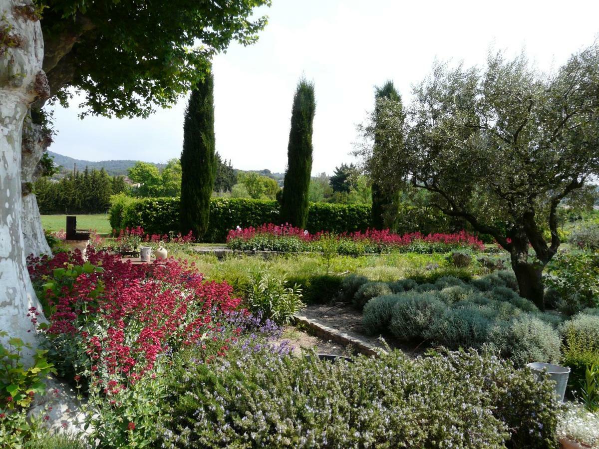 La Capucine Bed and Breakfast Lagnes Εξωτερικό φωτογραφία